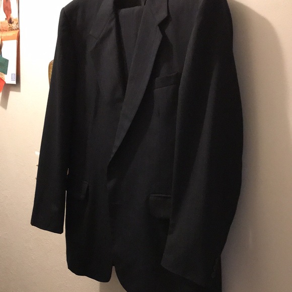 Towncraft 2-Piece Suit - Picture 3 of 8